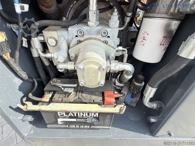 Fyrvägstruck Combilift C4000 / GAS / DUPLEX 4100 / POSITIONER