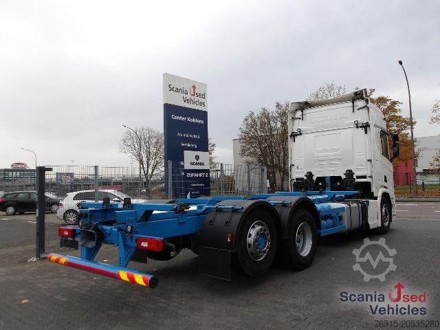 Φορτηγό εναλλασσόμενου αμαξώματος Scania R 500 - 6x2*4 - BDF 715-745 - 2x TANKs - SCR ONLY