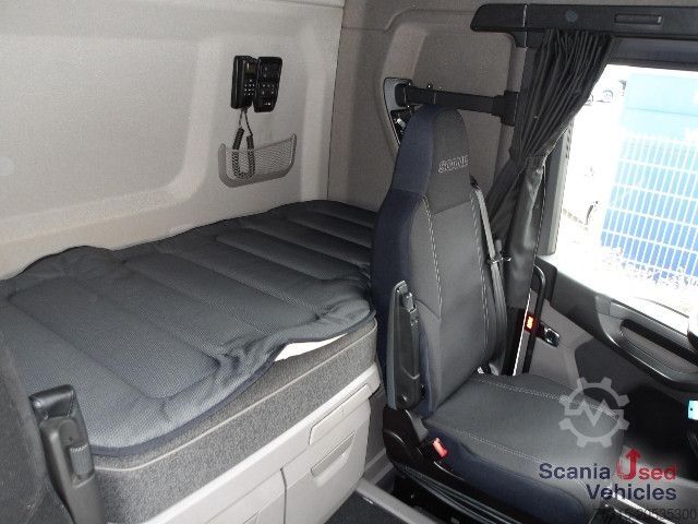 Φορτηγό εναλλασσόμενου αμαξώματος Scania R 500 - 6x2*4 - BDF 715-745 - 2x TANKs - SCR ONLY