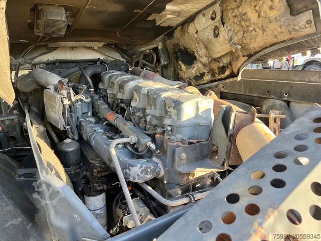 Standard-SZM Renault Magnum 480 Mack, MANUAL