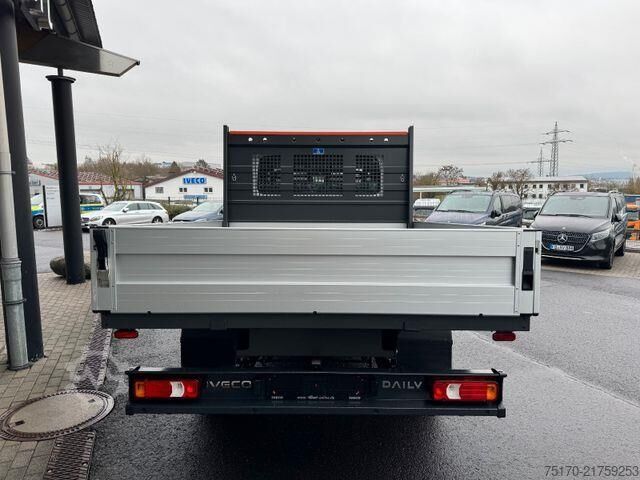 Plattformsskåpbil dubbelhytt Iveco Daily 35C21 HA8 3.0L DoKa *Automatik*R3.450mm*