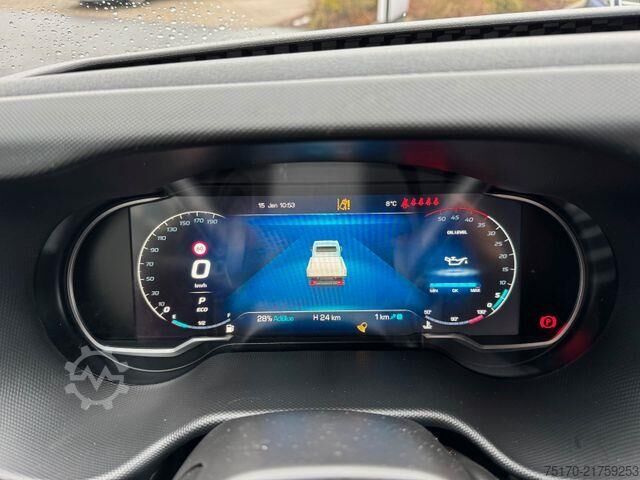 Plattformsskåpbil dubbelhytt Iveco Daily 35C21 HA8 3.0L DoKa *Automatik*R3.450mm*