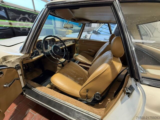 Oldtimer Mercedes-Benz 230 SL Pagode W113
