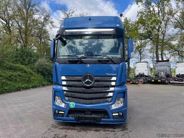 Chassis met cabine Mercedes-Benz Actros 1842 Megaspace Euro 6
