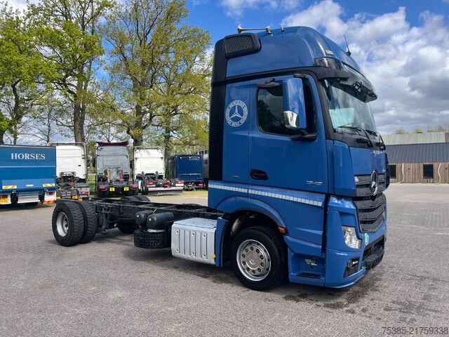 Chassis met cabine Mercedes-Benz Actros 1842 Megaspace Euro 6