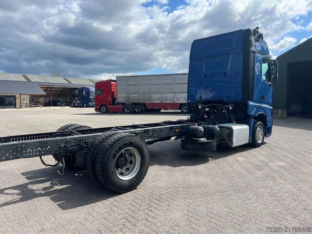 Chassis met cabine Mercedes-Benz Actros 1842 Megaspace Euro 6