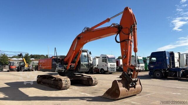 Guseničarski bager Hitachi ZX250LCH-5A (AIRCO / 6.868 HOURS / BELGIAN MACH...
