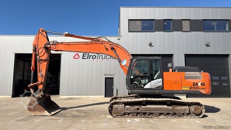 Guseničarski bager Hitachi ZX250LCH-5A (AIRCO / 6.868 HOURS / BELGIAN MACH...