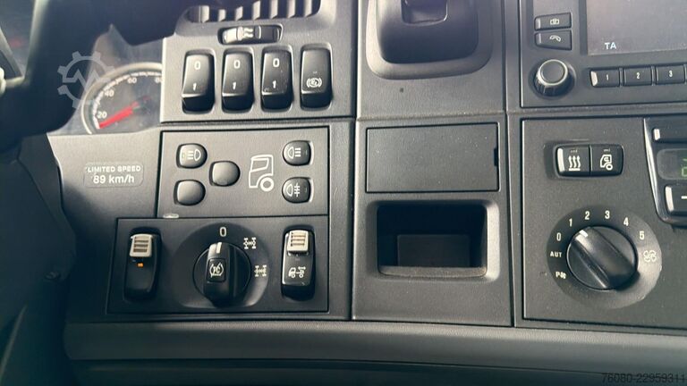 Standard-SZM Scania R580 (EURO 6 / FRENCH TRUCK / BIG HUB / 6X4 / T...