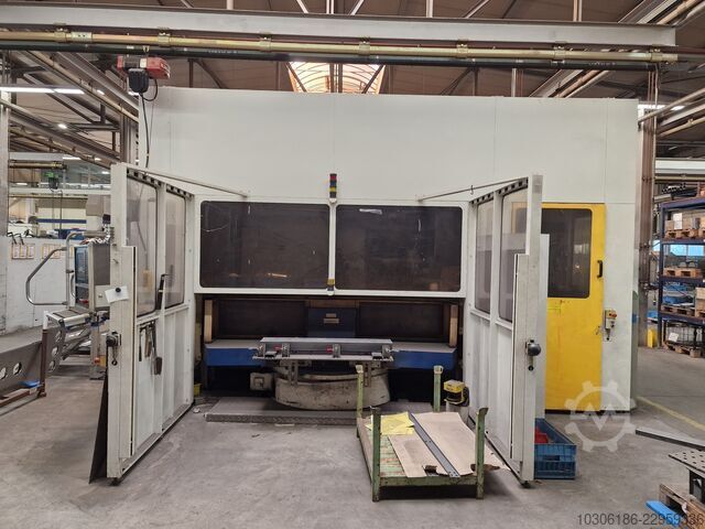 3D laser cutting and welding system TRUMPF TRUMATIC LASERCELL 1005 (TLC 1005)
