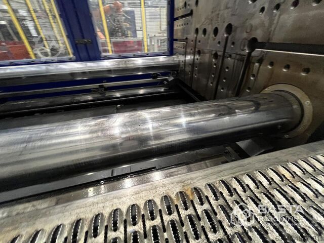 HAITIAN MARS II MA10000/6800 Universal ServoDrive (2016) slechts 17.000 draaiuren HAITIAN MA10000II
