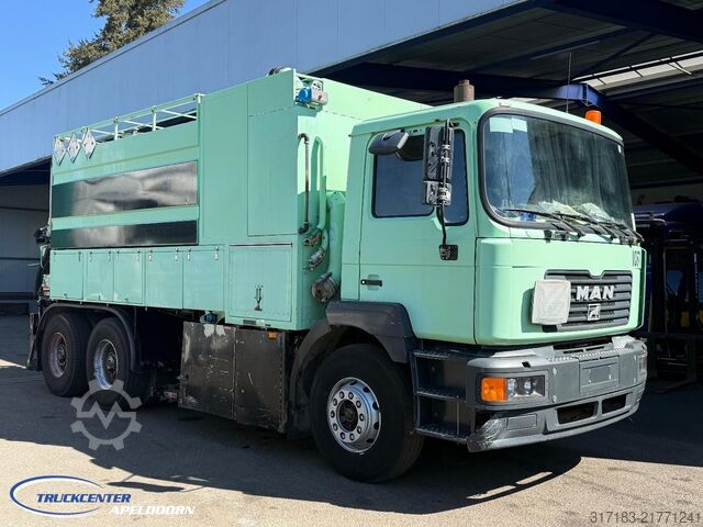 Vehicul de aspirație MAN 33.364 6x4 Big axle, Steel spring, Manuel, Euro...