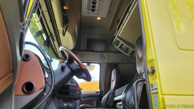 Tractocamión de volumen DAF XF 530 FT SSC Standklima Retarder
