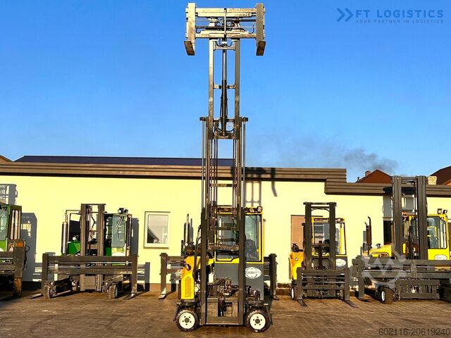Carretilla elevadora de 4 vías Combilift C3000CB / LPG / TRIPLEX - 4900MM / LPG