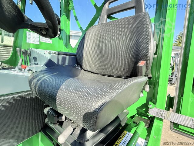 Carretilla elevadora multidireccional Combilift C4500 DIESEL TRIPLEX 4900 NEW MODEL