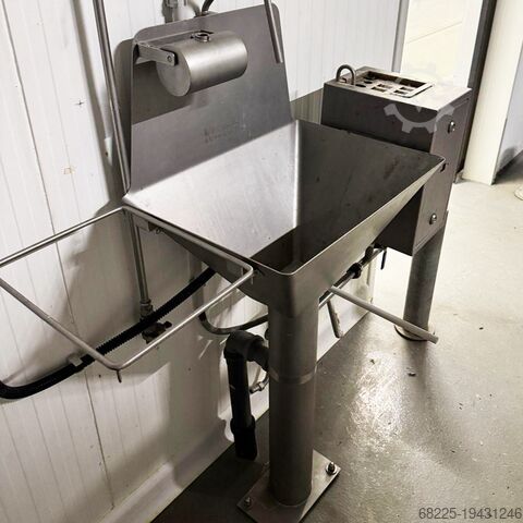 Complete pig slaughter line N/N Slaughter line 120pcs/h