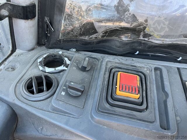 Stivuitor electric cu 4 roți Jungheinrich EFG535k