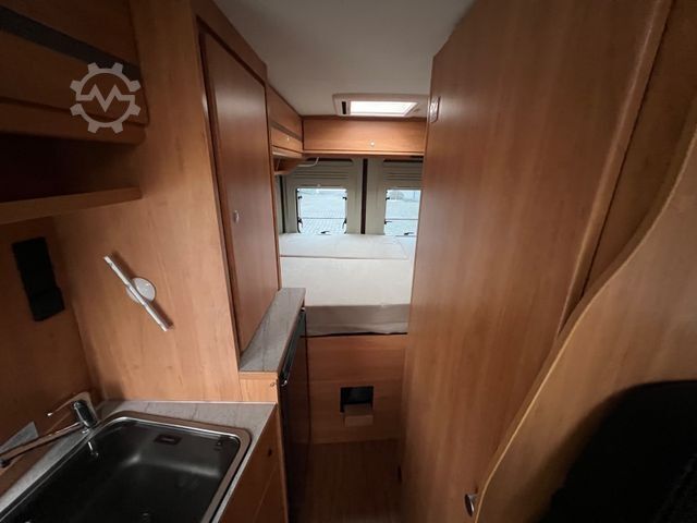 Camping-car PÖSSL 2WIN Plus