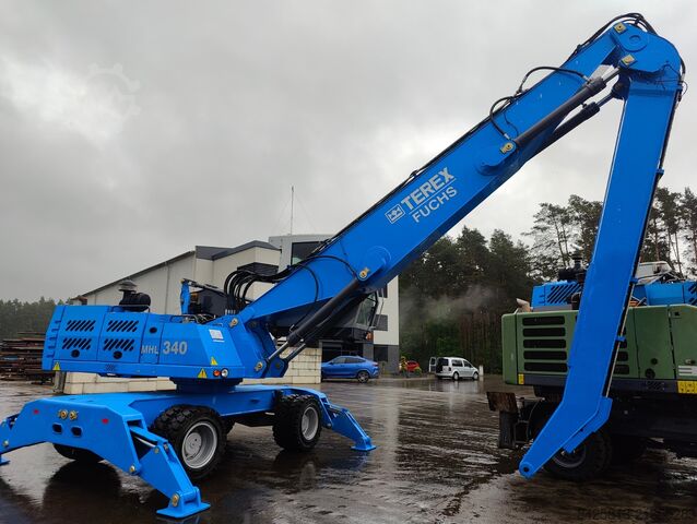 Malzeme taşıma makinesi Fuchs MHL 340