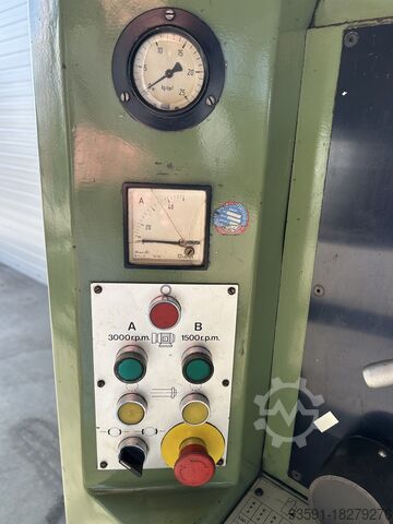 Centrális esztergapad Matra SM - 3000