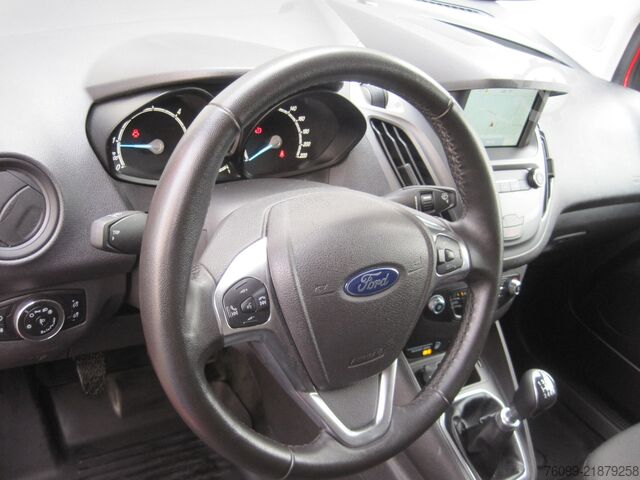 κλειστό βαν Ford Courier Limited Navi Kamera 2xSchiebetür