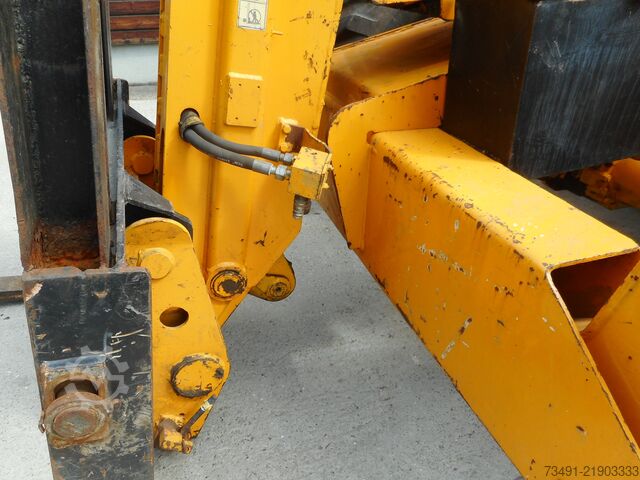 Telescopische lader Caterpillar TH83 ( 4 Tonnen 12,5 Meter )
