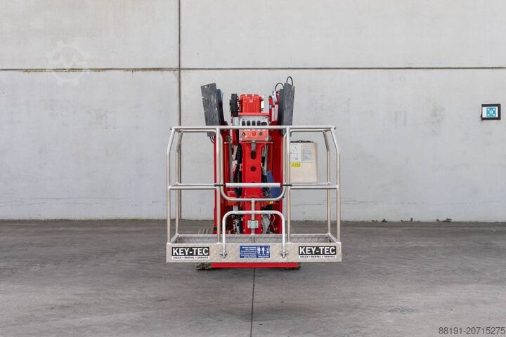 Scharnierende telescopische hoogwerker CMC S 15