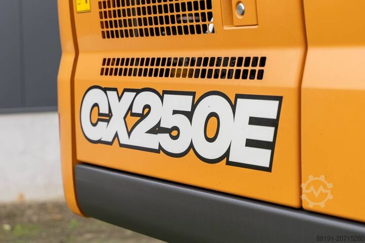 Crawler excavator CASE CX 250 E