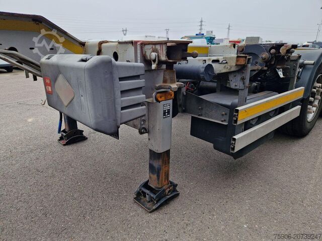 Semi-remorque pour matériaux longs Lecitrailer PORTE CONTENEURS MULTI POSITIONS