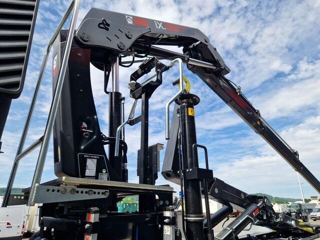 Tipper truck Renault K-Series