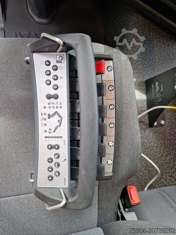 Tipper truck Renault K-Series