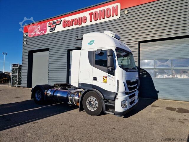 Standard tractor unit Iveco Stralis