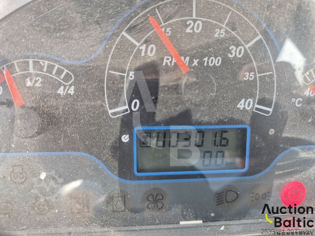 Sweeper Vitra 2037 Economy