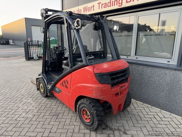 Linde H25D-02 Triplex 550 Freelift / Sideshift / 4th function VW Diesel 2014 LINDE H25D-02 Triplo 550 Freelift / Sideshift / 4e functie VW Diesel 2014