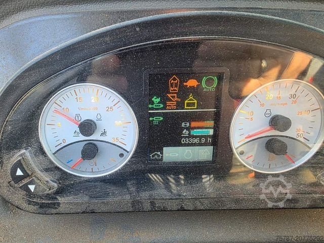 Telehandler Claas 960 Scorpion VP mit Schaufel + el