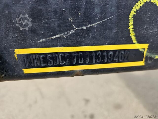 Transport von Containern KRONE SD| EXTENDIBLE CHASSIS 40 FT 2 X 20 FT | BPW DISC.