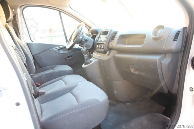 Panel van RENAULT Trafic Kasten L1H1 3,0t Automatik Motorschaden