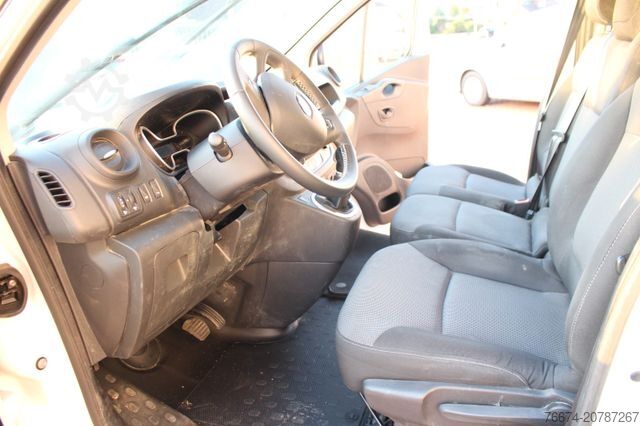 Panel van RENAULT Trafic Kasten L1H1 3,0t Automatik Motorschaden