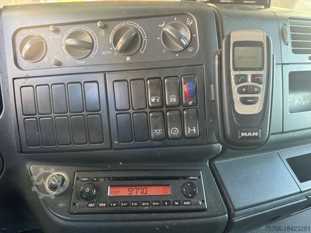 Koelwagen MAN TGM 12.250 L / LBW / CARRIER 950 MT