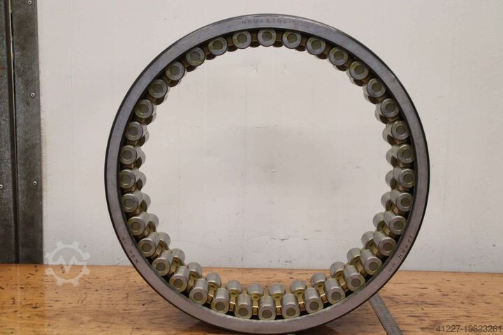 Hengeres görgős csapágy NSK NNU4976 E1  Ø 520 mm