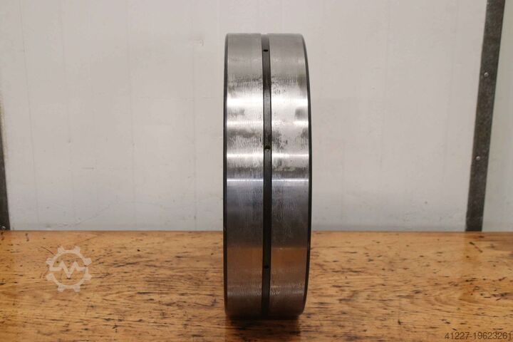 Hengeres görgős csapágy NSK NNU4976 E1  Ø 520 mm