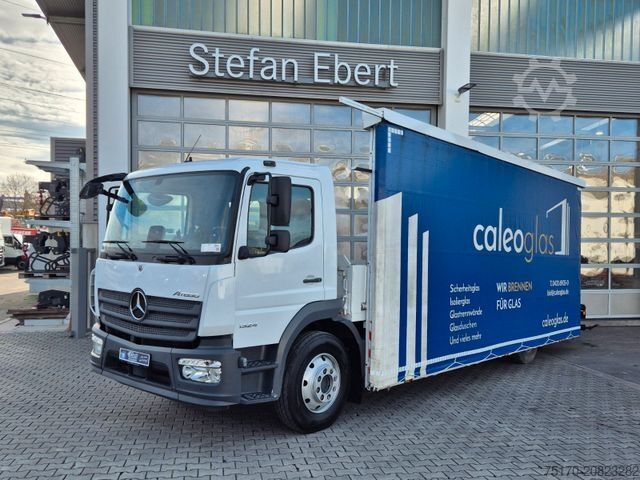Speciální nákladní automobil MERCEDES-BENZ Atego 1324 L Glaswand Heckkran PK10002 SH Funk