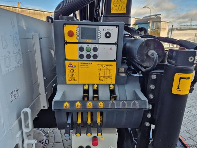 Speciální nákladní automobil MERCEDES-BENZ Atego 1324 L Glaswand Heckkran PK10002 SH Funk