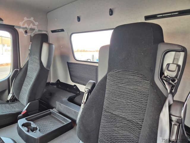 Sklápěcí nákladní automobil MERCEDES-BENZ Arocs 1843 K 4x2 HIAB FTR12 Funk AHK