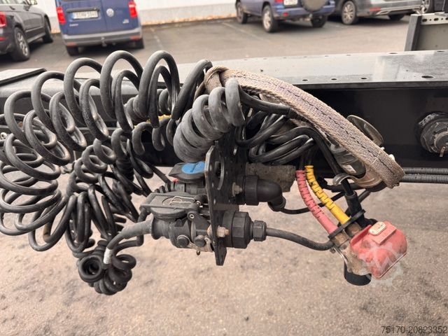 Ανοικτό ρυμουλκούμενο KRONE ZZ  6.520mm BPW-Achsen 50er Öse