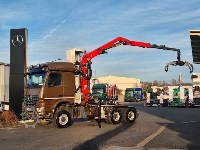 Τυπική μονάδα τράκτορα MERCEDES-BENZ Arocs 3351 LS 6x6 Palfinger S260Z96 Y Crane