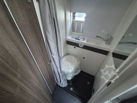Karavan VanTourer 630 L GO! TraumMobil*GSR Paket*Automatik
