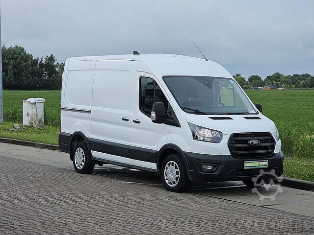 Stationvogn med højt tag FORD TRANSIT 2.0 L2H2 Automaat Euro6!