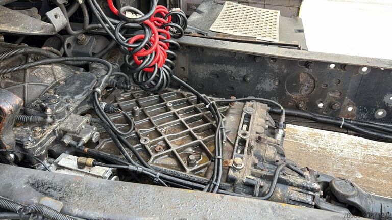 Standaard trekker Renault AE 440 Magnum E-tech (BOITE MANUELLE / MANUAL G...