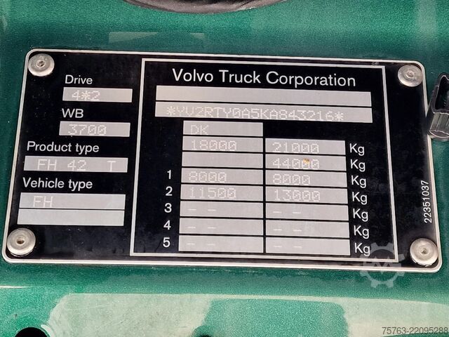MTS standard Volvo FH 13.460 Globetrotter 4x2 - ADR - Chassis cove...